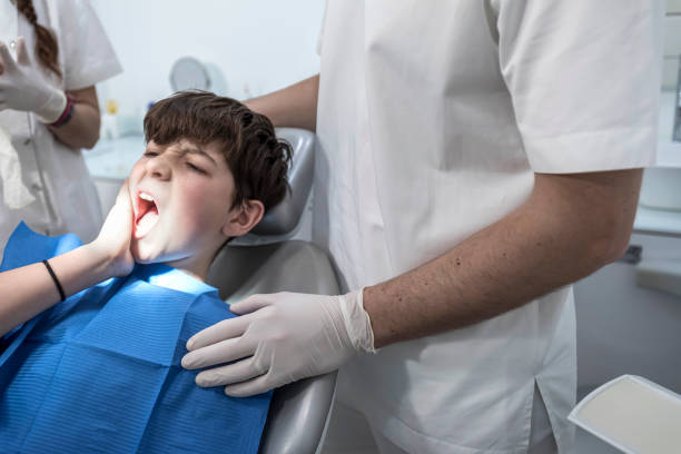 Best Emergency Broken Tooth Repair in Weatherby Lake, MO