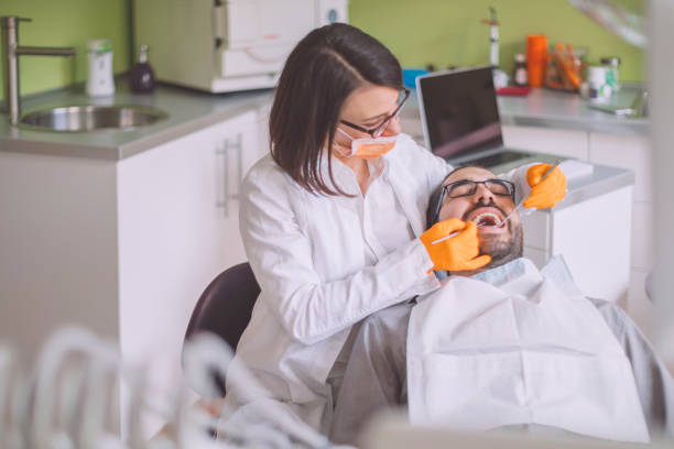 Best Weekend Emergency Dentist in Weatherby Lake, MO